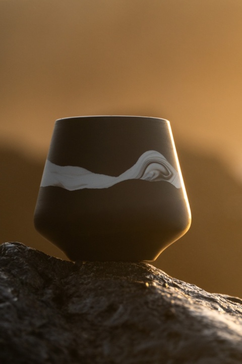 Czarka FUJI DUNE 350 ml - BLACK No. 002/50