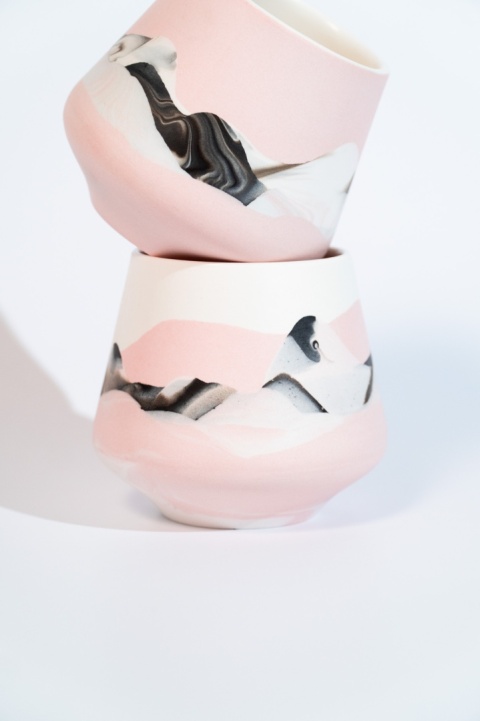 Czarka FUJI DUNE 350 ml - PINK No. 009/50