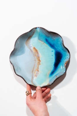 OYSTER OCEAN. medium