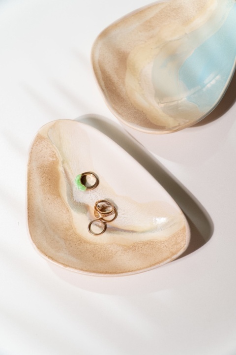 OYSTER SAND. medium