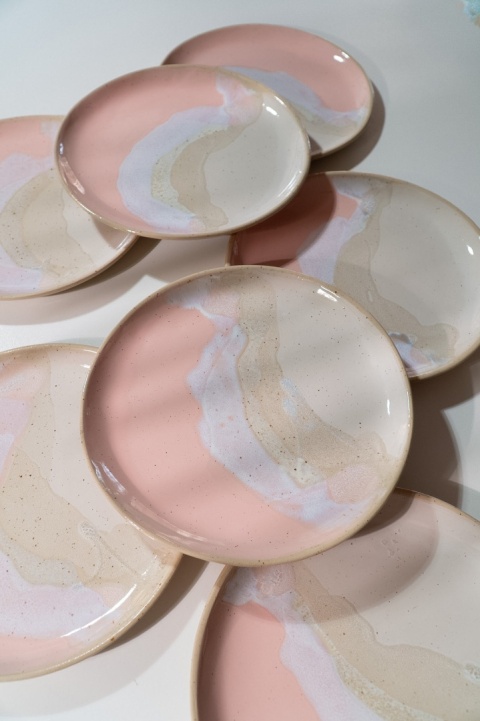 Talerz obiadowy WAVE PINK