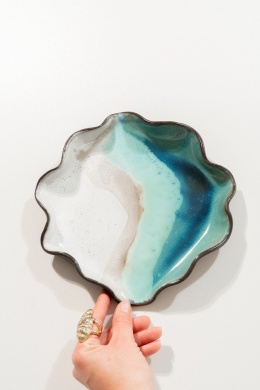 OYSTER HAWAII. medium